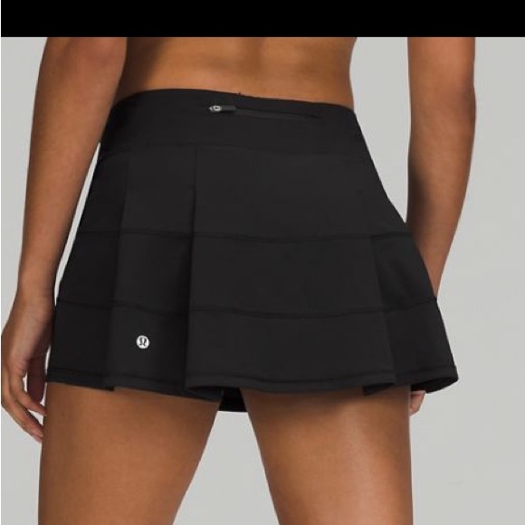 Clasic lululemon Skort - Picture 2 of 4